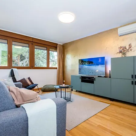 Luxury Ariston